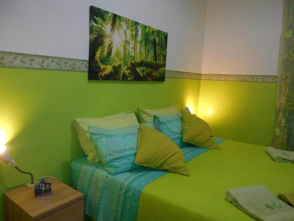 Robby'S House Bed & Breakfast Вико-Экуенсе Экстерьер фото
