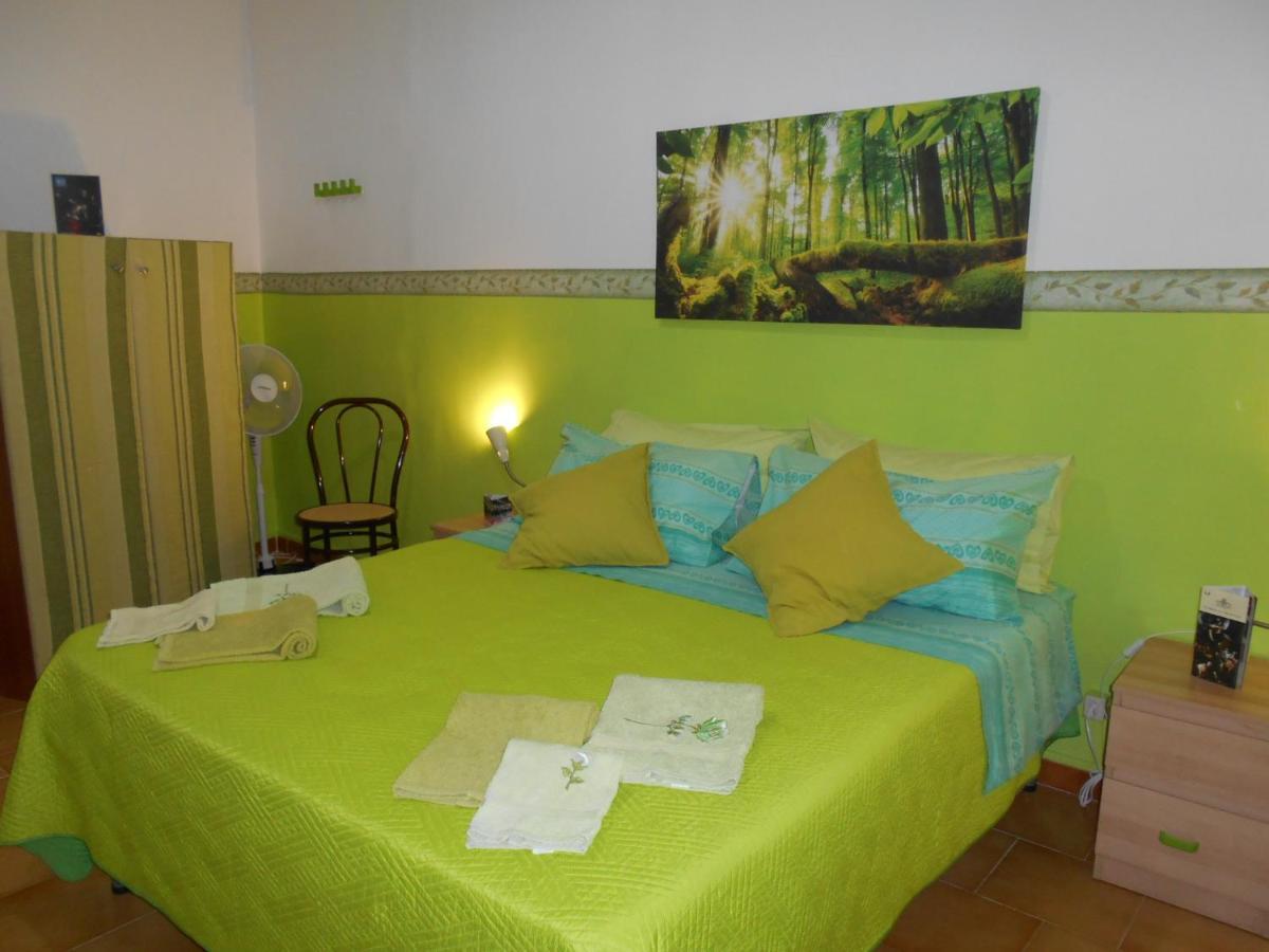 Robby'S House Bed & Breakfast Вико-Экуенсе Экстерьер фото