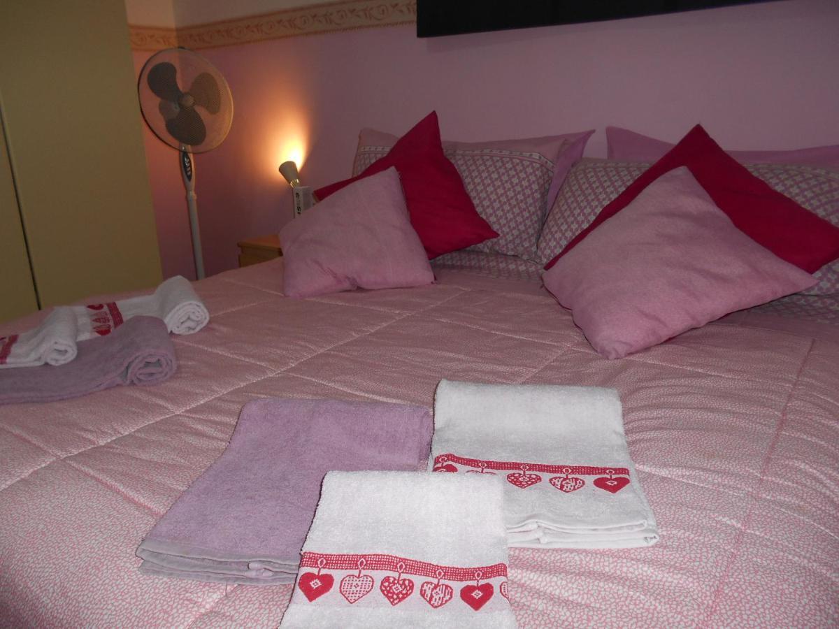 Robby'S House Bed & Breakfast Вико-Экуенсе Экстерьер фото