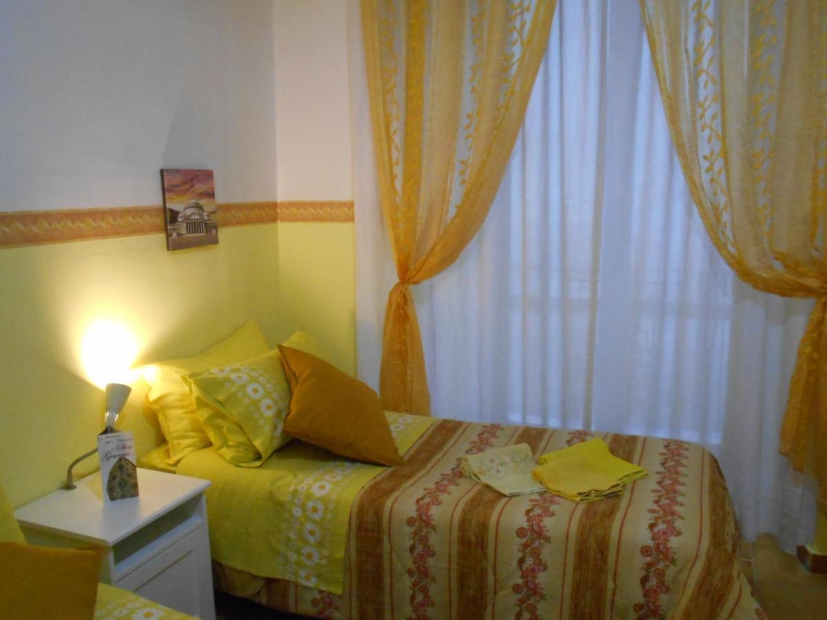 Robby'S House Bed & Breakfast Вико-Экуенсе Экстерьер фото