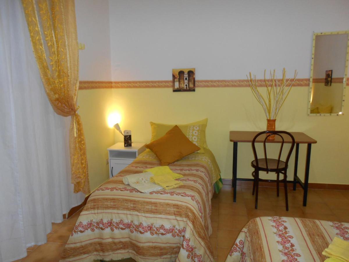 Robby'S House Bed & Breakfast Вико-Экуенсе Экстерьер фото
