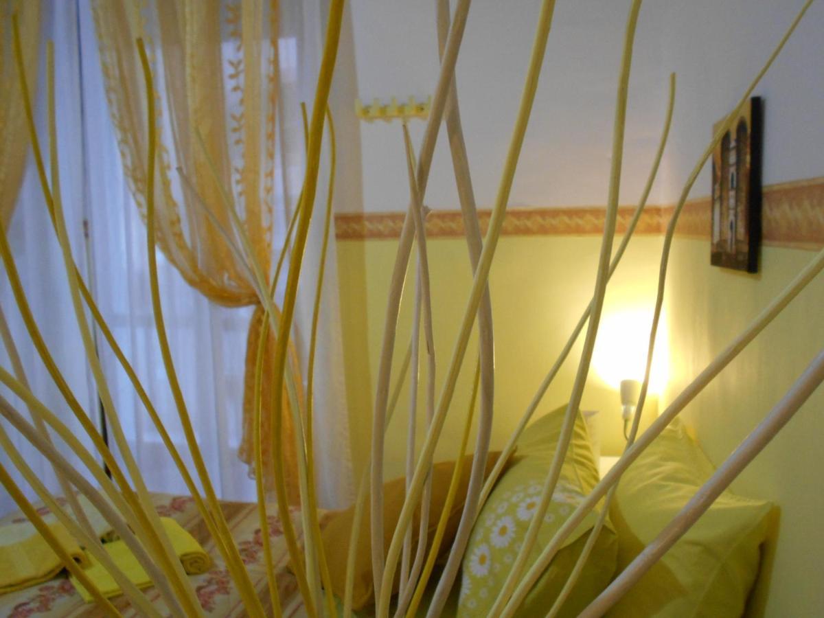 Robby'S House Bed & Breakfast Вико-Экуенсе Экстерьер фото